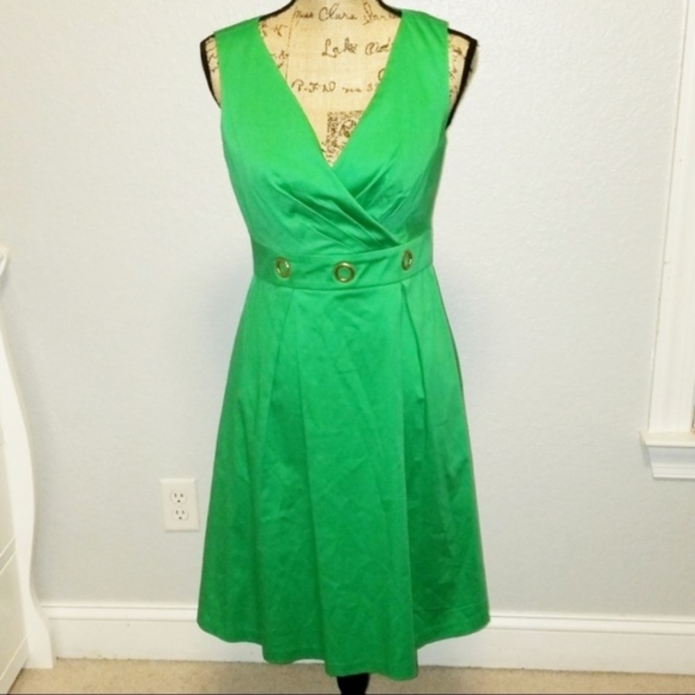 Ellen  Tracy green pleated dress with size 4